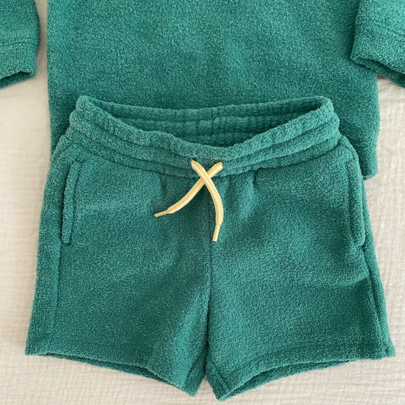 Old Navy Baby Textured Terry-Fleece Sweatshirt & Shorts Set - Picture 5 of 6
